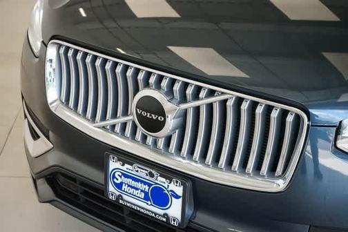 2022 Volvo XC90 T6 Inscription