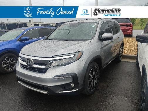 2022 Honda Pilot Touring 8-Passenger