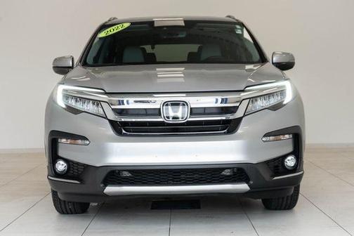 2022 Honda Pilot Touring 8-Passenger