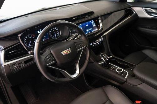 2024 Cadillac XT6 Premium Luxury FWD