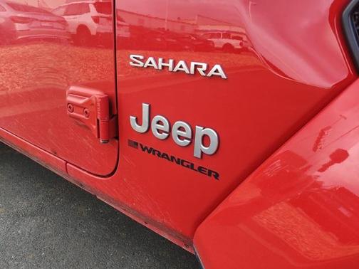 2024 Jeep Wrangler 4-Door Sahara 4x4