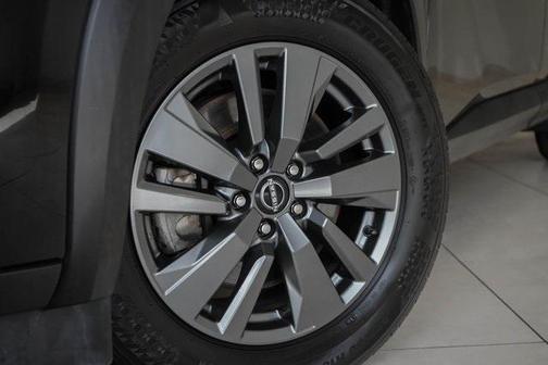 2024 Nissan Pathfinder SV 4WD