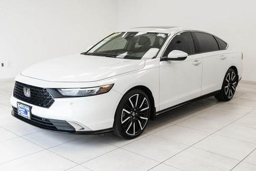 2023 Honda Accord Hybrid Touring