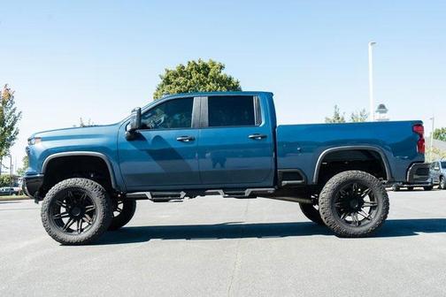 2024 Chevrolet Silverado 2500 Custom