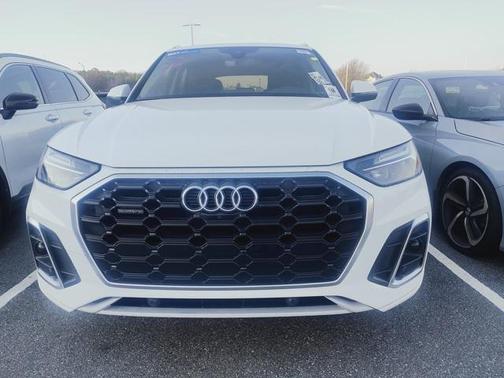 2022 Audi Q5 45 S line Premium Plus