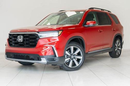 2025 Honda Pilot Touring 8-Passenger
