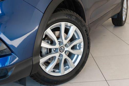 Caspian Blue Metallic 2020 Nissan Rogue Sport S