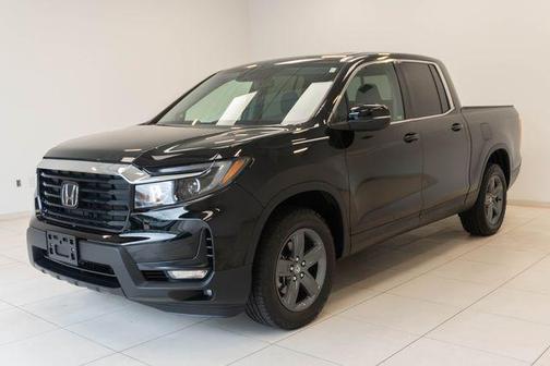 Crystal Black Pearl 2023 Honda Ridgeline RTL