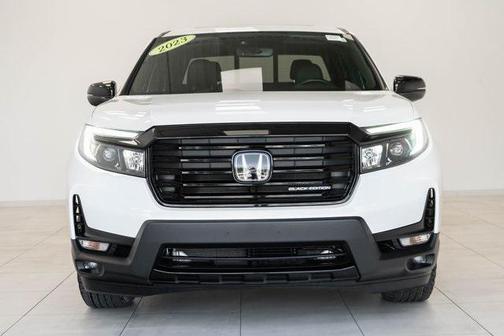 2023 Honda Ridgeline Black