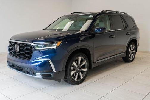 2025 Honda Pilot Touring 8-Passenger