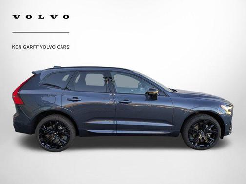 2026 Volvo XC60 B5 Ultra Black Edition