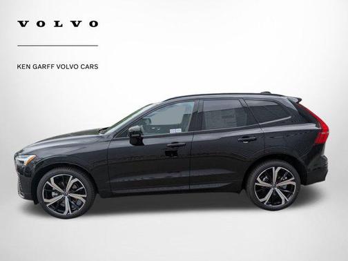 2025 Volvo XC60 B5 Ultra