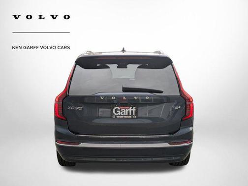 2026 Volvo XC90 Plug-In Hybrid T8 Plus 7-Seater
