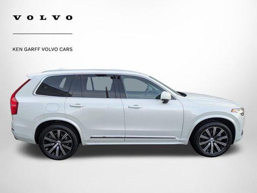 2021 Volvo XC90 T6 Inscription