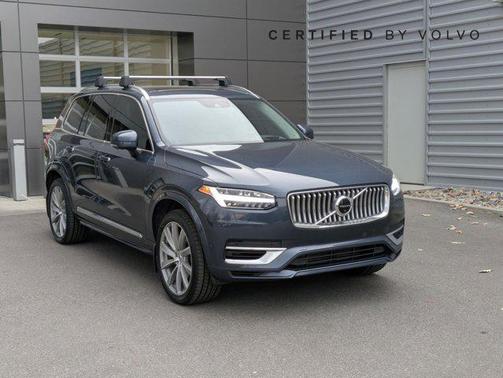 2021 Volvo XC90 Recharge Plug-In Hybrid T8 Inscription Expression 7 Passenger
