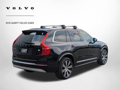2022 Volvo XC90 Recharge Plug-In Hybrid T8 Inscription 7 Passenger