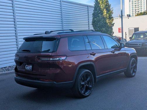 2023 Jeep Grand Cherokee L Altitude