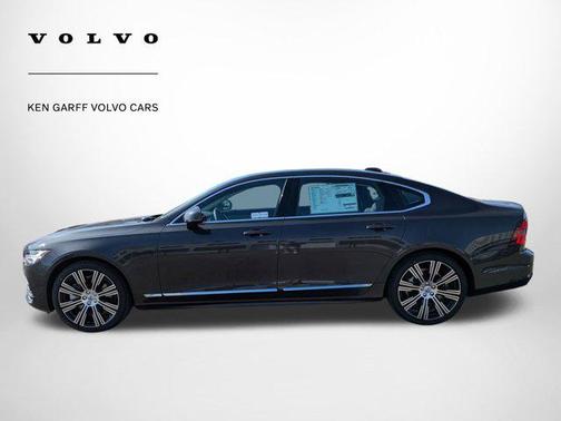 2025 Volvo S90 B6 Plus