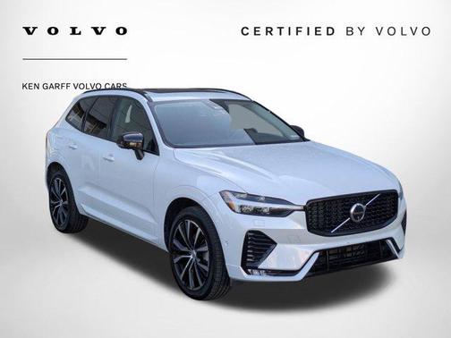 2025 Volvo XC60 B5 Plus