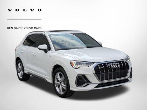 2023 Audi Q3 45 S line Premium Plus