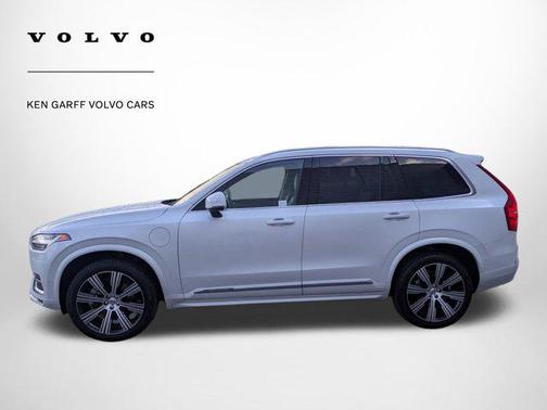 2023 Volvo XC90 Recharge Plug-In Hybrid T8 Plus 6-Seater