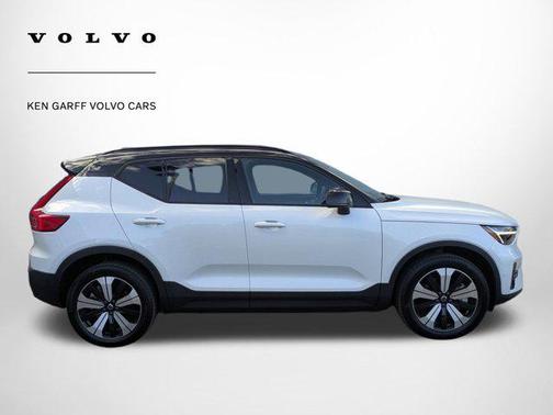 2023 Volvo XC40 Recharge Pure Electric Twin Plus