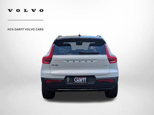 2023 Volvo XC40 Recharge Pure Electric Twin Plus