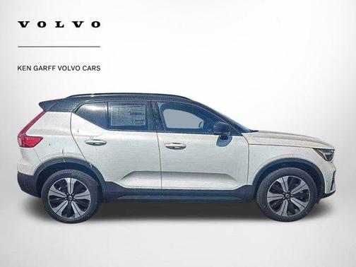 2023 Volvo XC40 Recharge Pure Electric Twin Plus