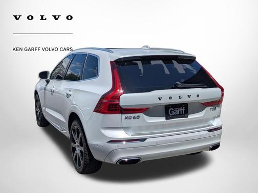 Crystal White 2018 Volvo XC60 T5 Inscription