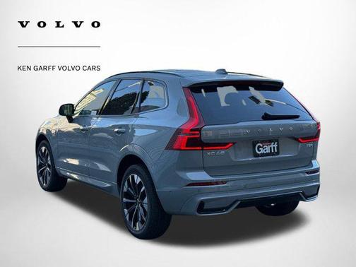 2026 Volvo XC60 Plug-In Hybrid T8 Plus
