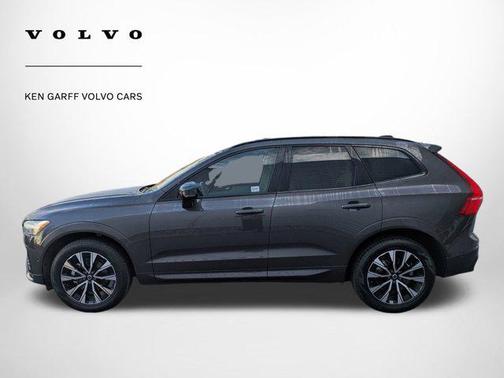 2023 Volvo XC60 Plus Dark Theme