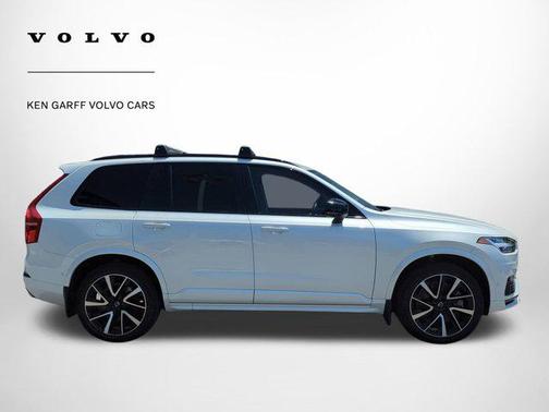 2023 Volvo XC90 Recharge Plug-In Hybrid T8 Plus Dark Theme 7-Seater