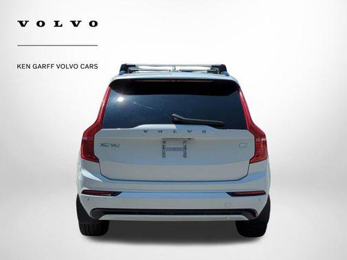 2023 Volvo XC90 Recharge Plug-In Hybrid T8 Plus Dark Theme 7-Seater