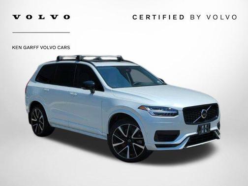 2023 Volvo XC90 Recharge Plug-In Hybrid T8 Plus Dark Theme 7-Seater