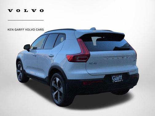 Crystal White 2026 Volvo XC40 Plus, B5 AWD Gas (mild hybrid), Dark