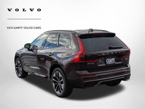 2026 Volvo XC60 B5 Plus
