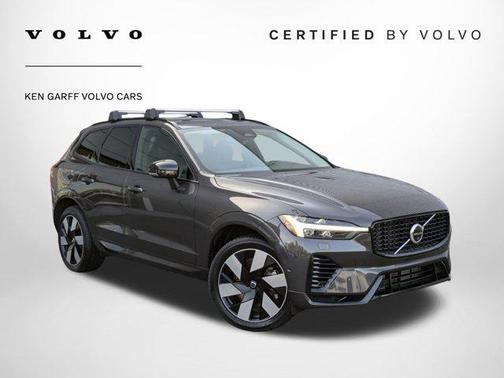 2024 Volvo XC60 Recharge Plug-In Hybrid T8 Plus Dark Theme