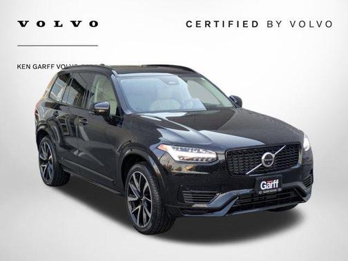 2023 Volvo XC90 Recharge Plug-In Hybrid T8 Ultimate Dark Theme 7-Seater
