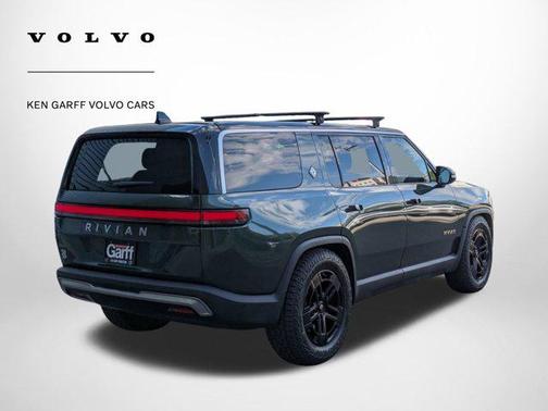 2023 Rivian R1S Adventure