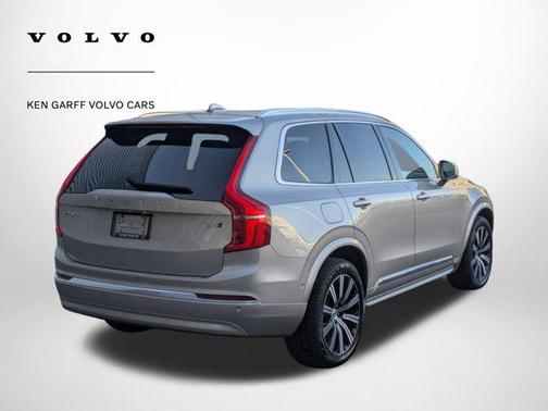 2023 Volvo XC90 B6 Plus 7-Seater