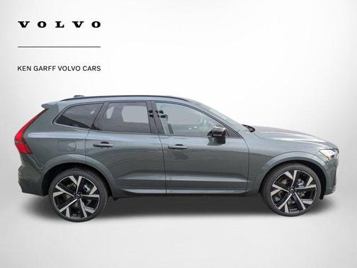 2026 Volvo XC60 B5 Ultra