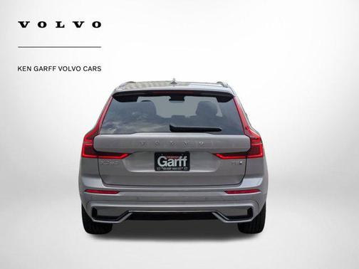 2026 Volvo XC60 Plug-In Hybrid T8 Plus