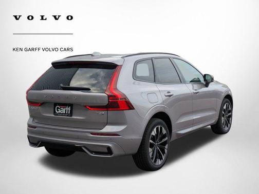 2026 Volvo XC60 Plug-In Hybrid T8 Plus