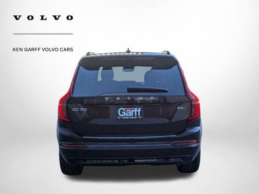 2026 Volvo XC90 B6 Ultra Dark Theme 7-Seater