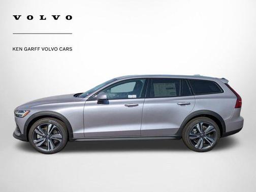 2026 Volvo V60 Cross Country B5 Plus