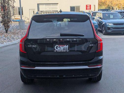 2026 Volvo XC90 B5 Core