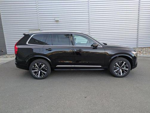 2026 Volvo XC90 B5 Core