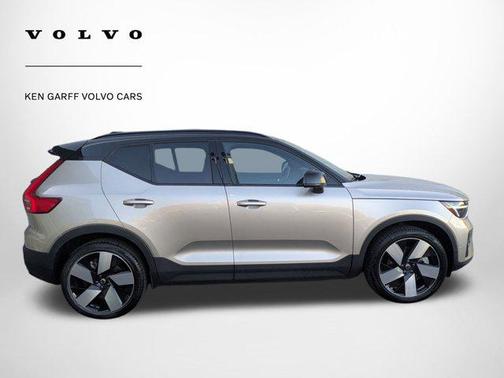 2024 Volvo XC40 Recharge Pure Electric Twin Plus