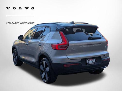 2024 Volvo XC40 Recharge Pure Electric Twin Plus