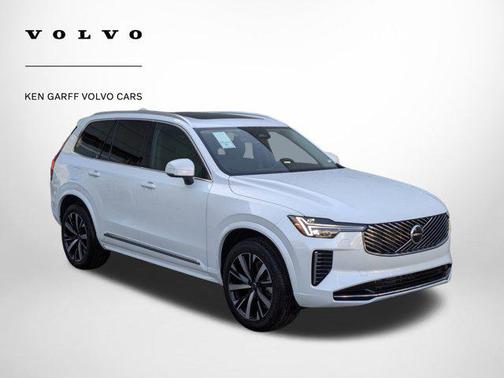 2025 Volvo XC90 B6 Core